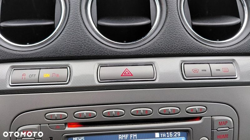 Ford S-Max 2.0 TDCi DPF Business Edition - 19