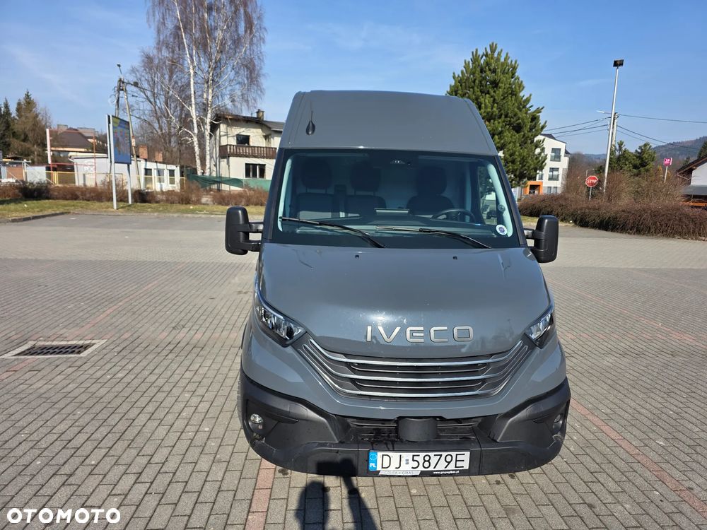 Iveco IVECO DAILY 35S18HA8 V – L3H2 - 7