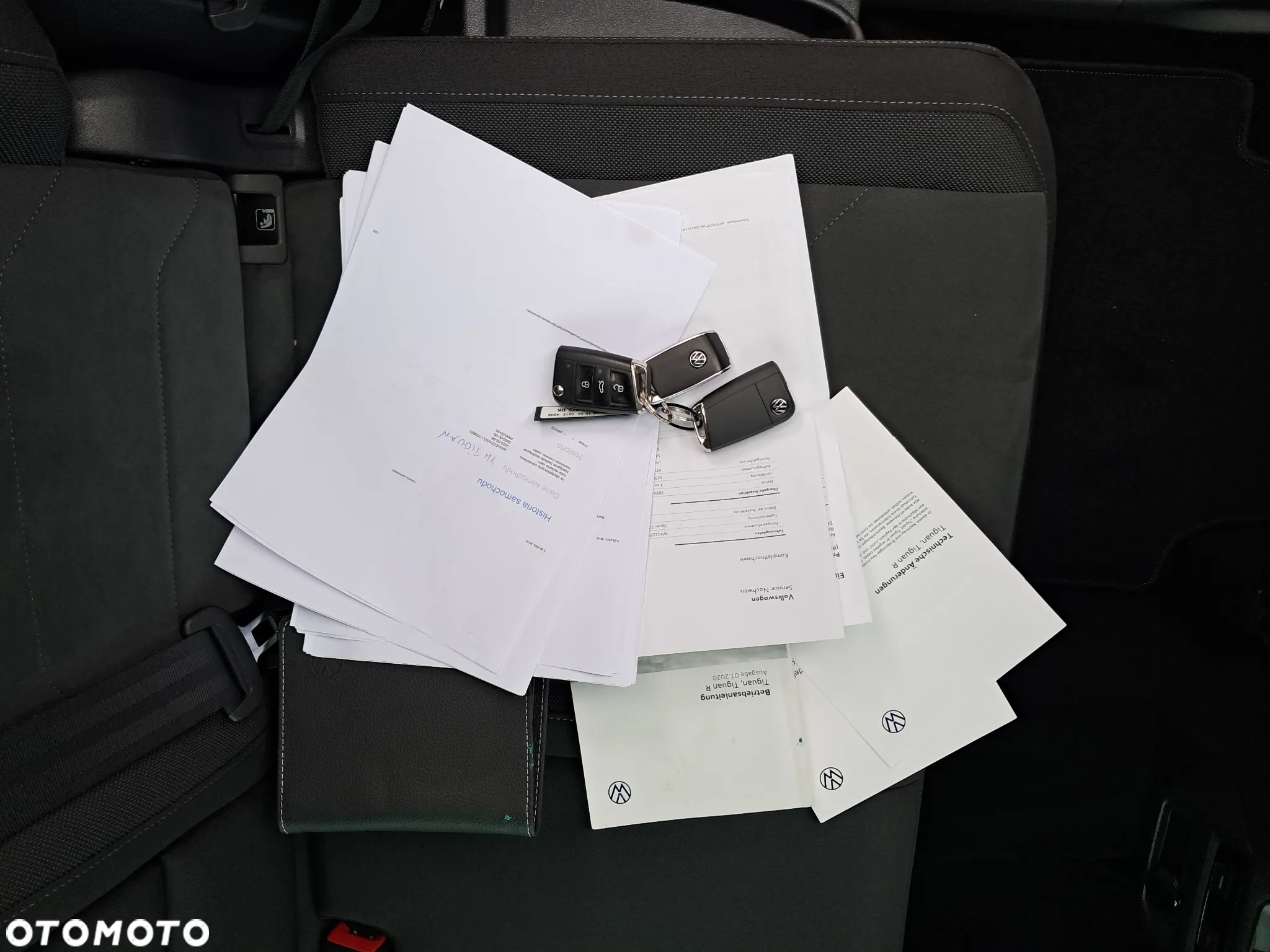 Volkswagen Tiguan 2.0 TDI SCR 4MOTION DSG Elegance - 40