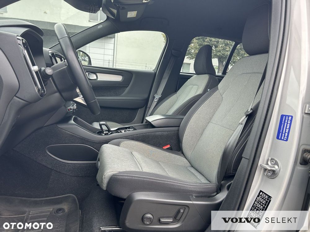 Volvo XC 40 - 11