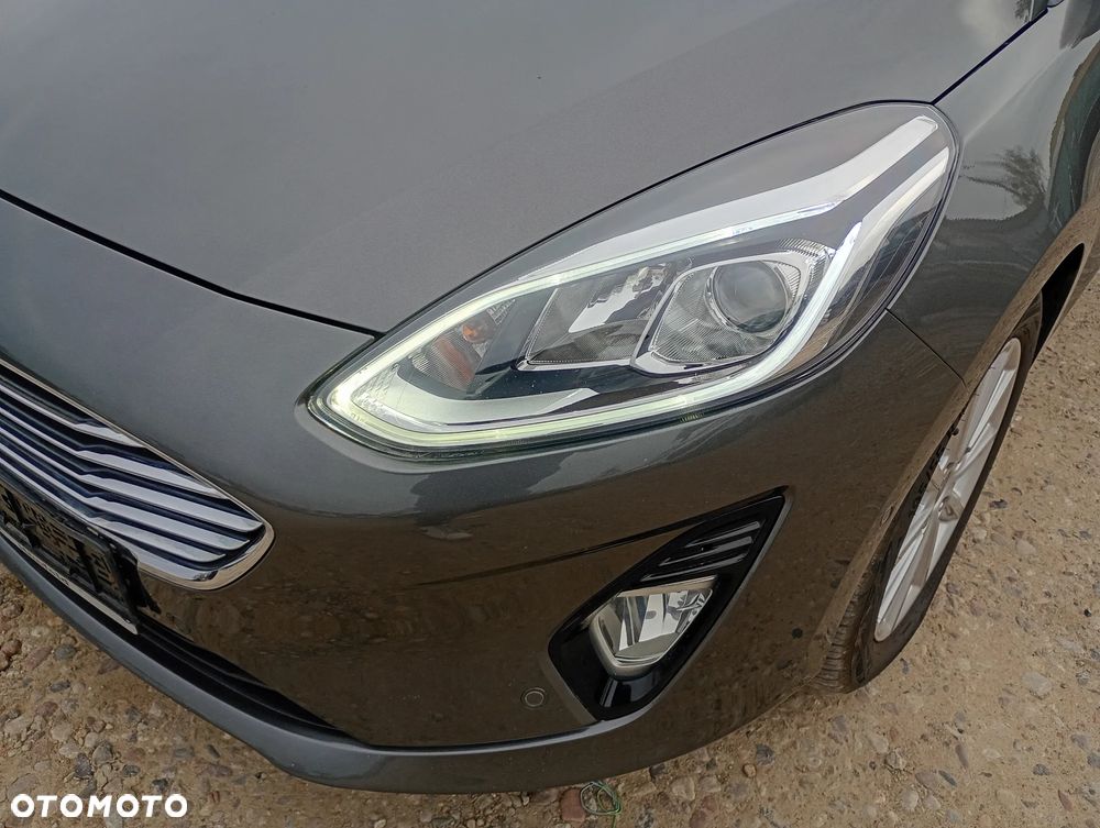 Ford Fiesta 1.0 EcoBoost S&S TITANIUM - 11