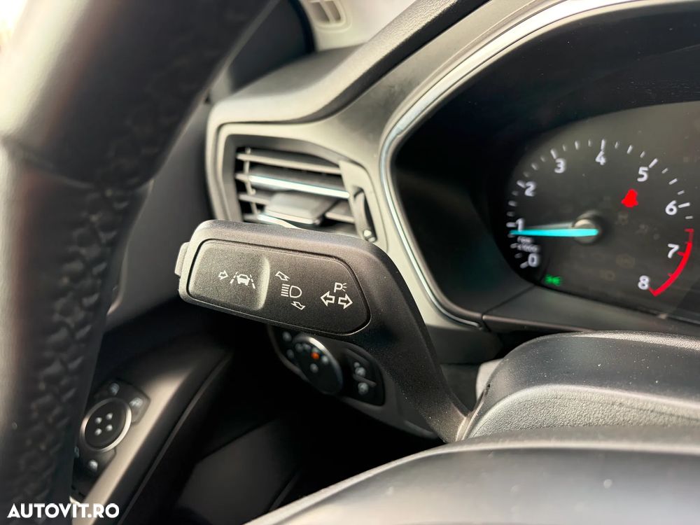 Ford Focus 1.0 EcoBoost Titanium - 19