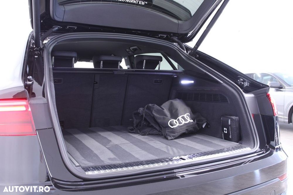 Audi Q8 55 TFSIe quattro tiptronic - 11