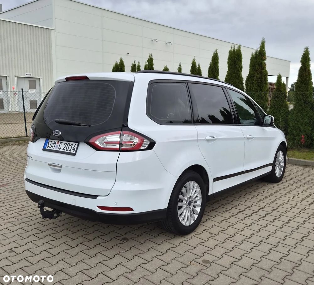 Ford Galaxy - 13