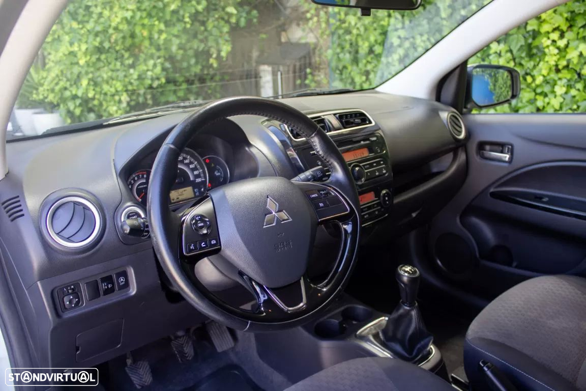 Mitsubishi Space Star 1.2 Intense - 11