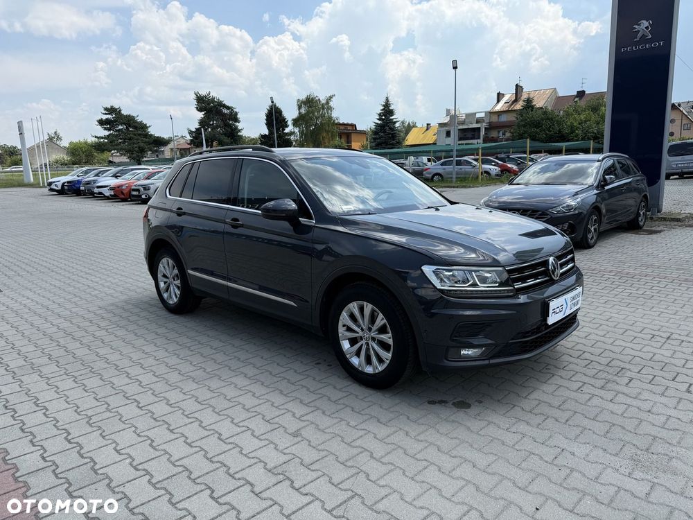 Volkswagen Tiguan - 3