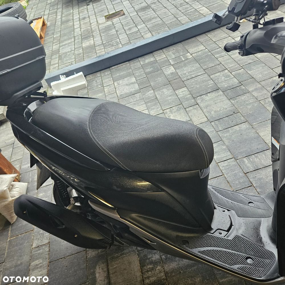 Yamaha Tricity - 6