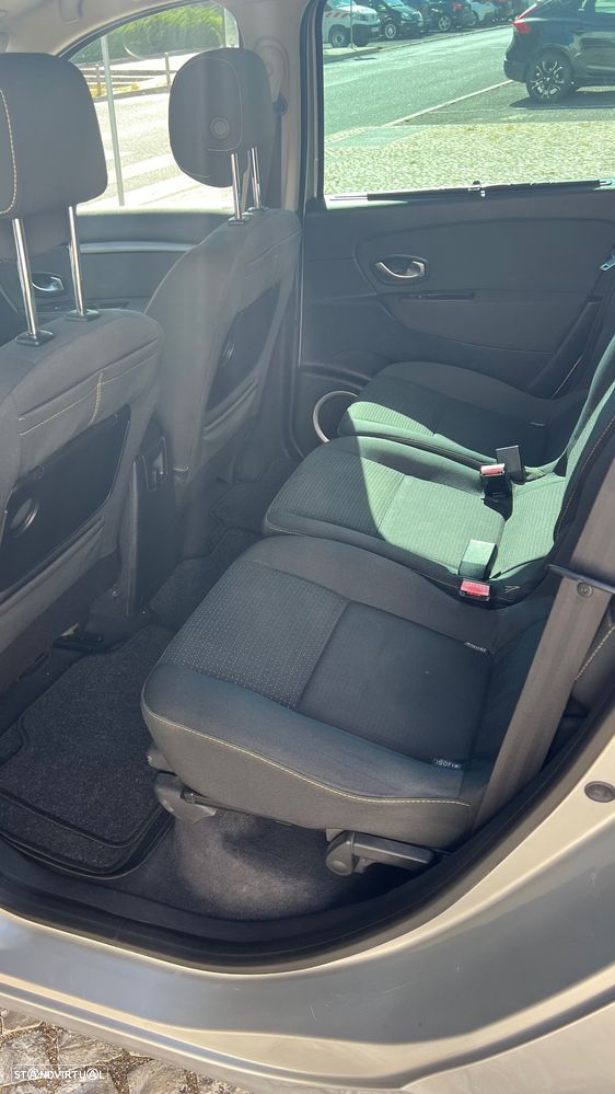 Renault Grand Scénic 1.5 dCi Luxe 7L - 10