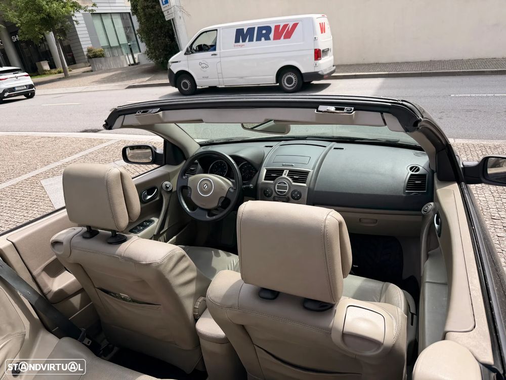 Renault Mégane CC 2.0 dCi SE Exclusive - 17
