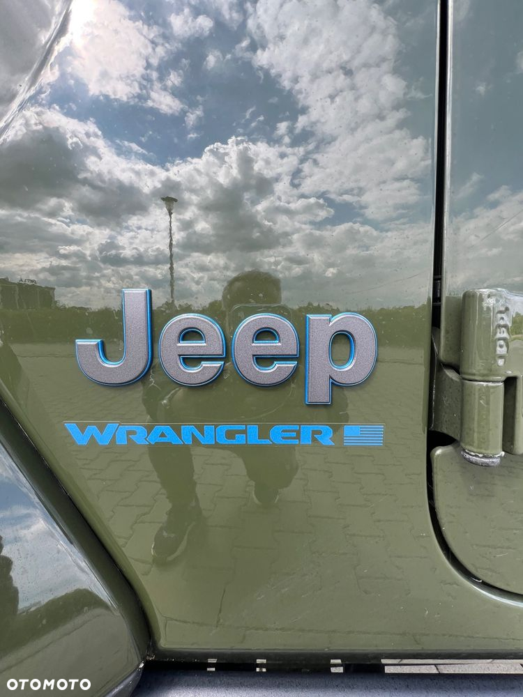 Jeep Wrangler - 3