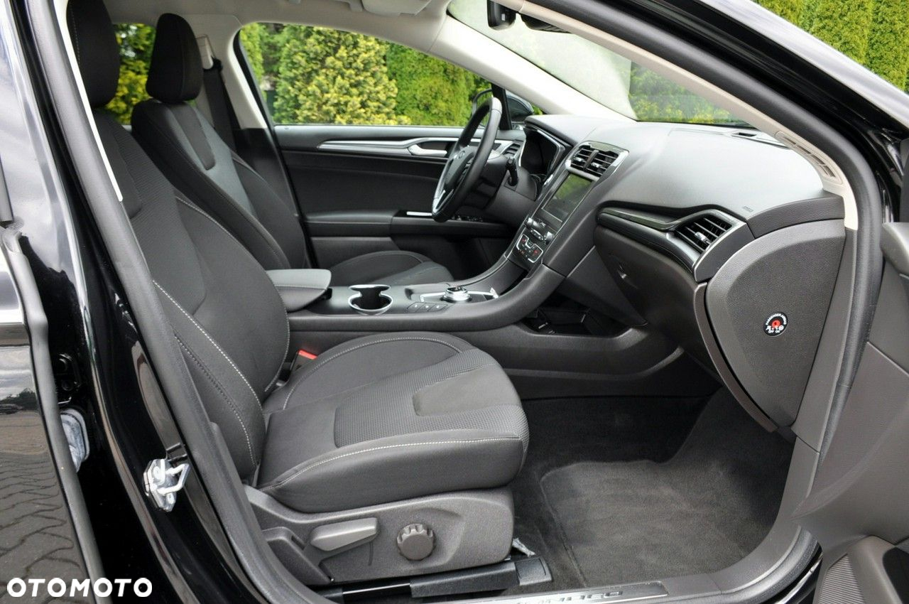 Ford Mondeo - 17