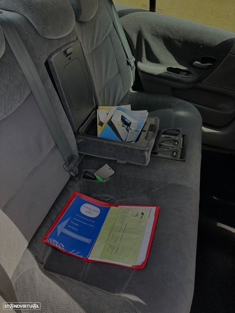 Renault Laguna 1.6 Expression - 5