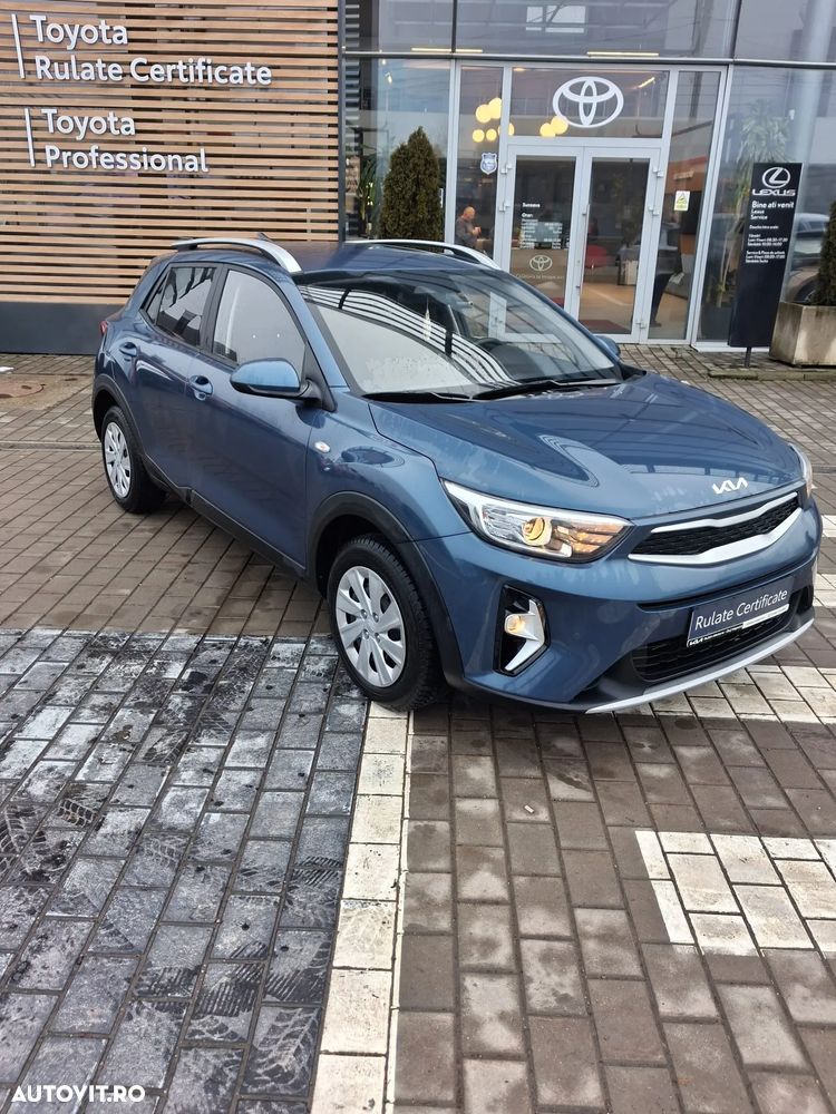 Kia Stonic 1.2 MPI 5MT Urban - 2