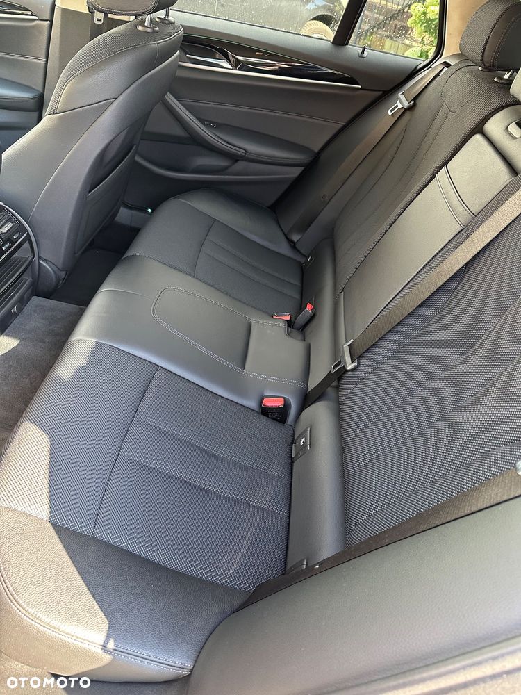 BMW Seria 5 520d Sport Line - 5