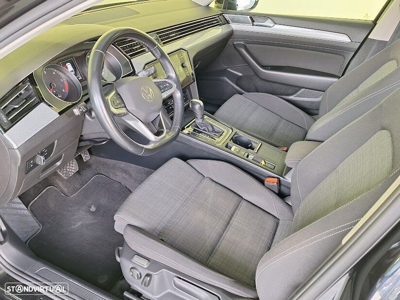 VW Passat Variant 2.0 TDI Business DSG - 7