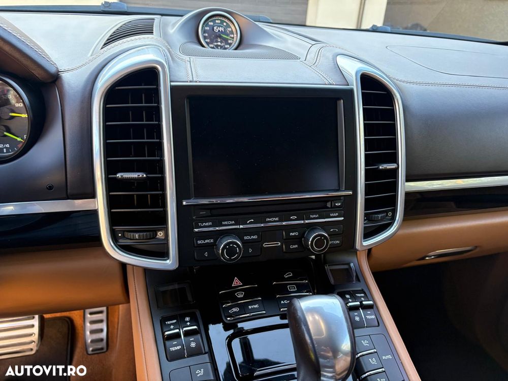 Porsche Cayenne S Hybrid Tiptronic S - 7