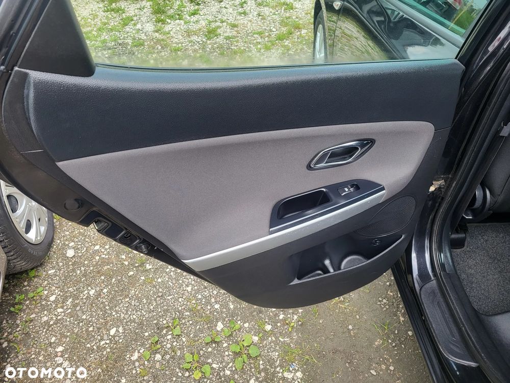 Kia Ceed 1.4 CVVT Dream-Team Edition - 20