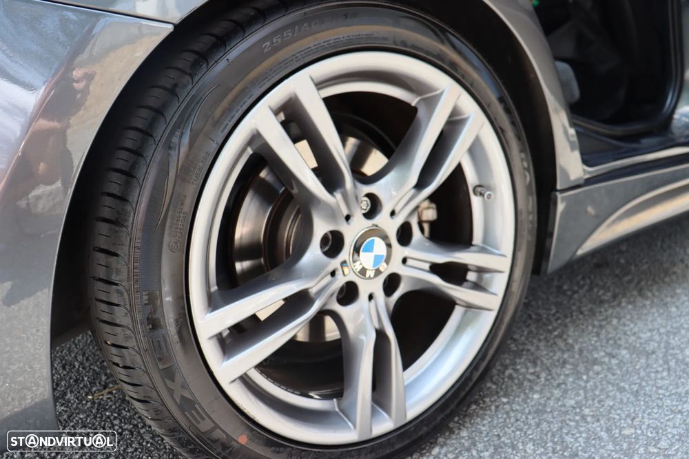 BMW 318 d Pack M Shadow Auto - 16