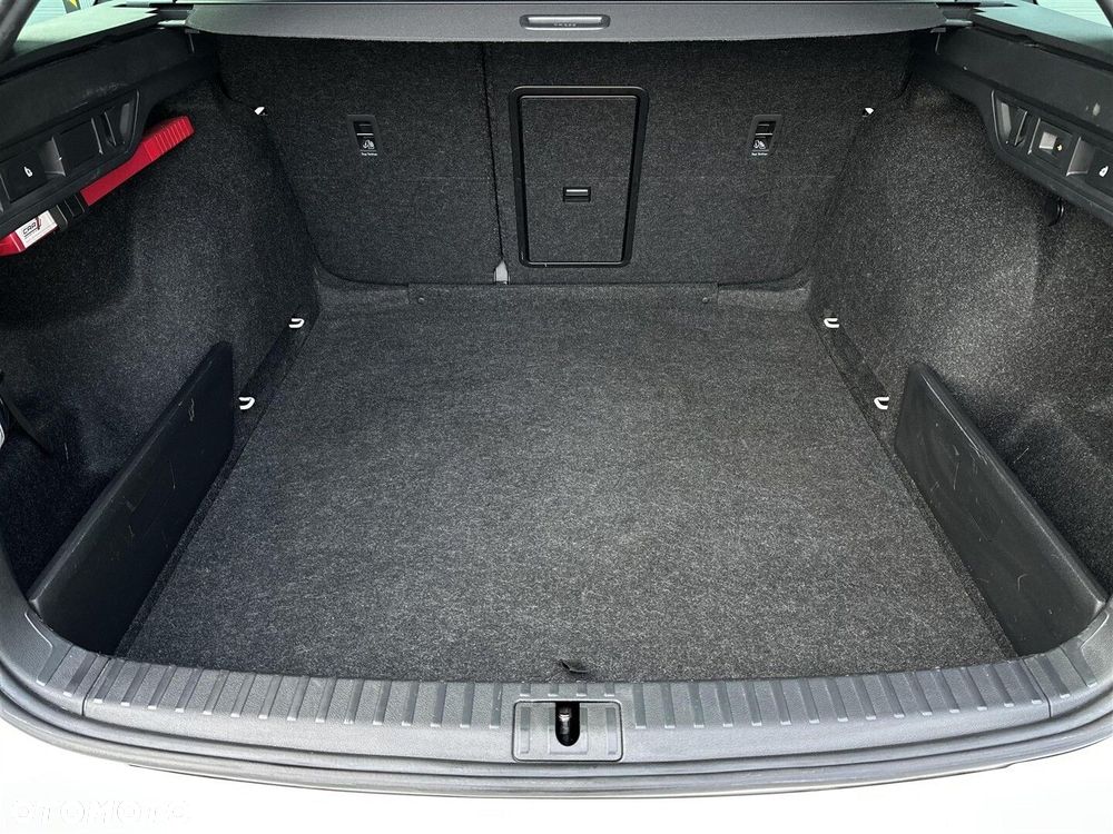 Skoda Octavia 2.0 TDI 4x4 RS DSG - 10