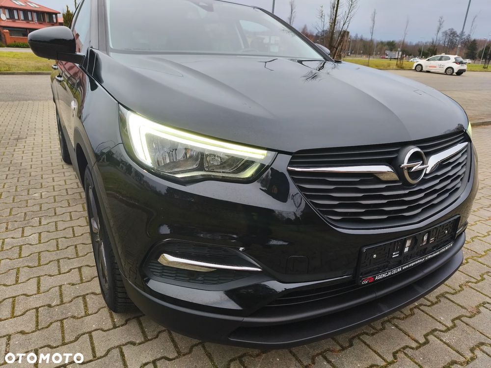 Opel Grandland X 1.2 Start/Stop 120 Jahre - 17