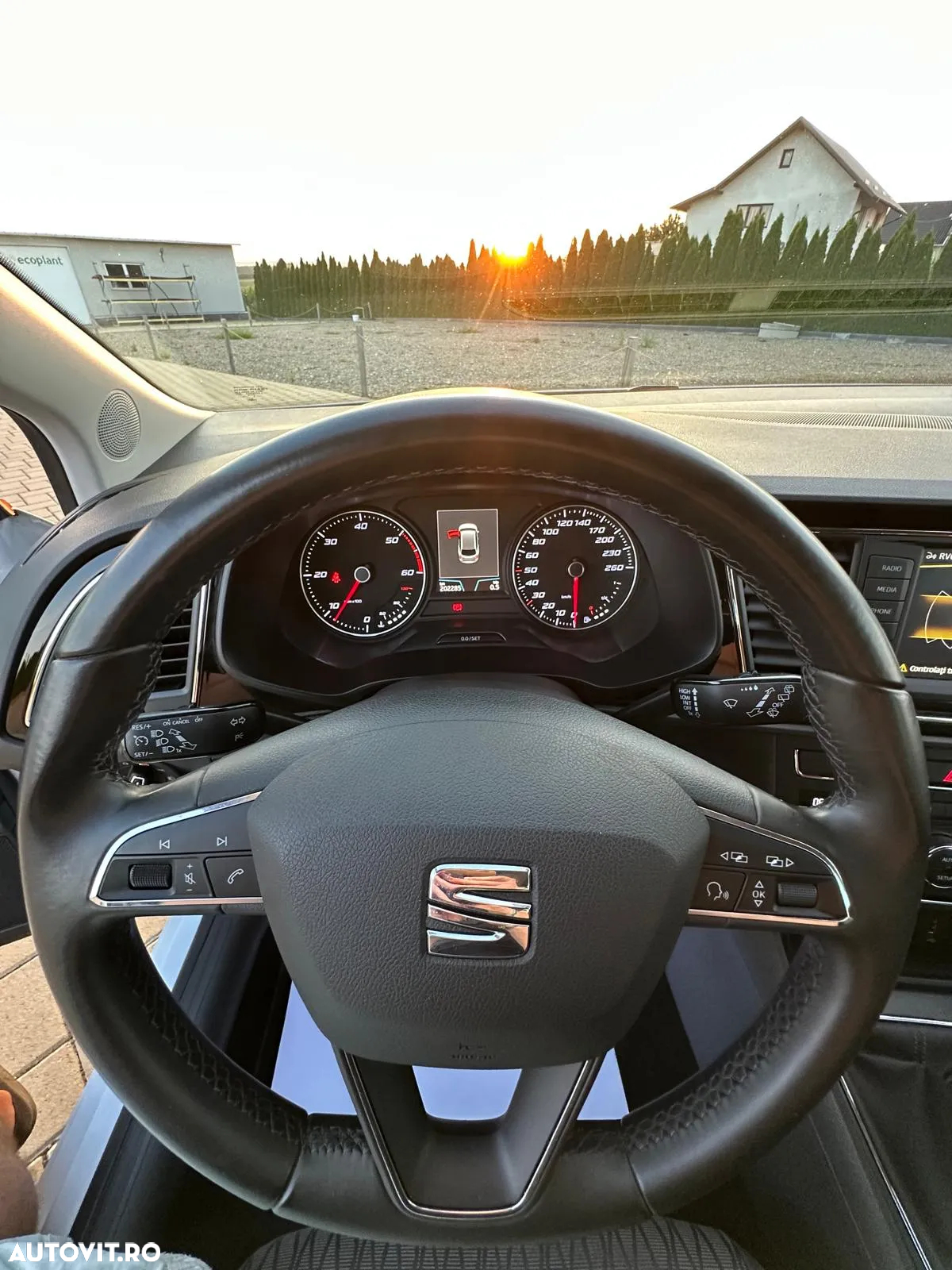 Seat Leon ST 1.6 TDI CONNECT - 2