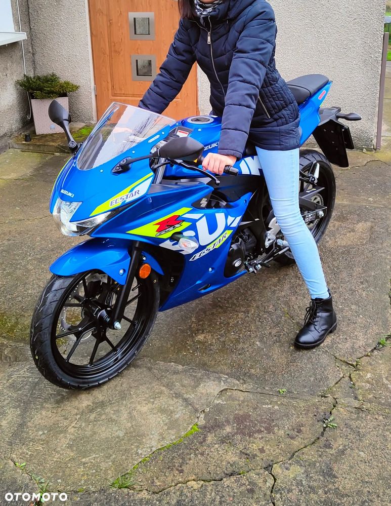 Suzuki GSX-R - 4