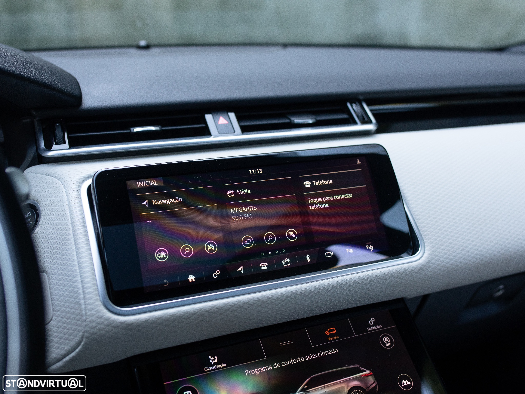 Land Rover Range Rover Velar 2.0 D R-Dynamic HSE - 47