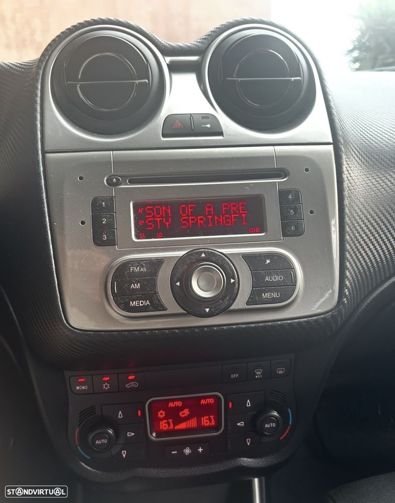 Alfa Romeo MiTo 1.3 JTD Distinctive - 6