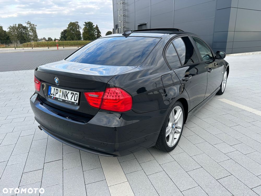 BMW Seria 3 318d DPF Edition Sport - 10