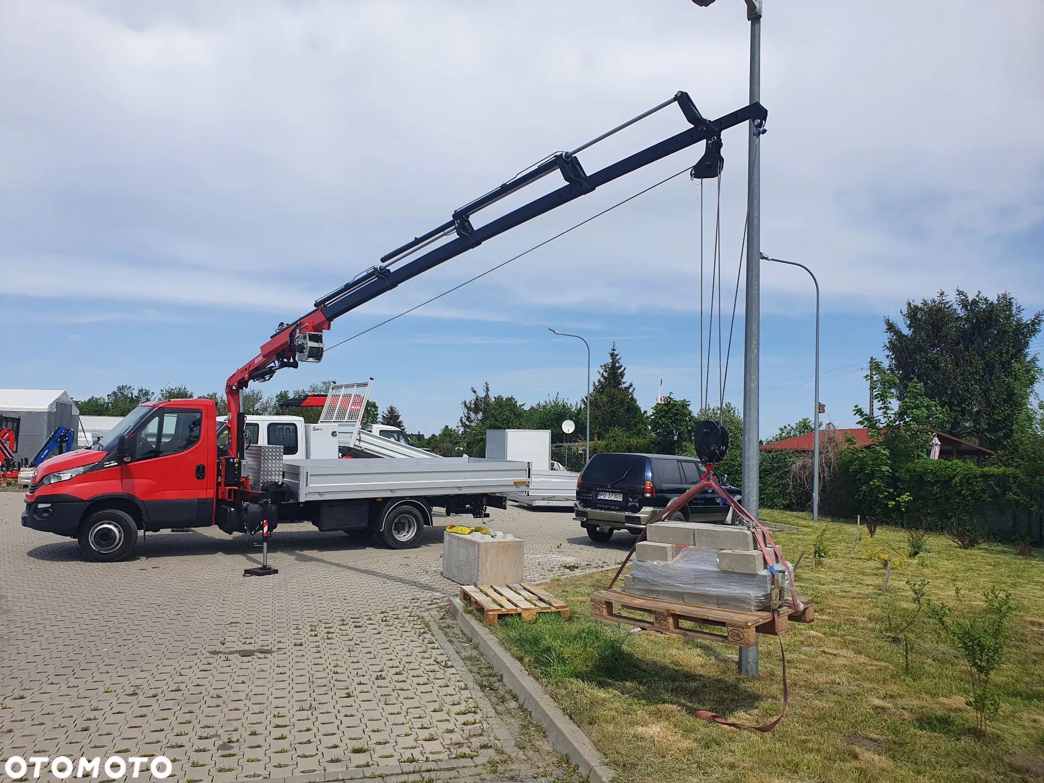 Iveco żuraw, HDS + montaż, do płyt warstwowych, okien, budowlanki - 36