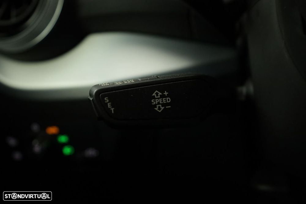 Audi Q2 35 TFSI S line - 17