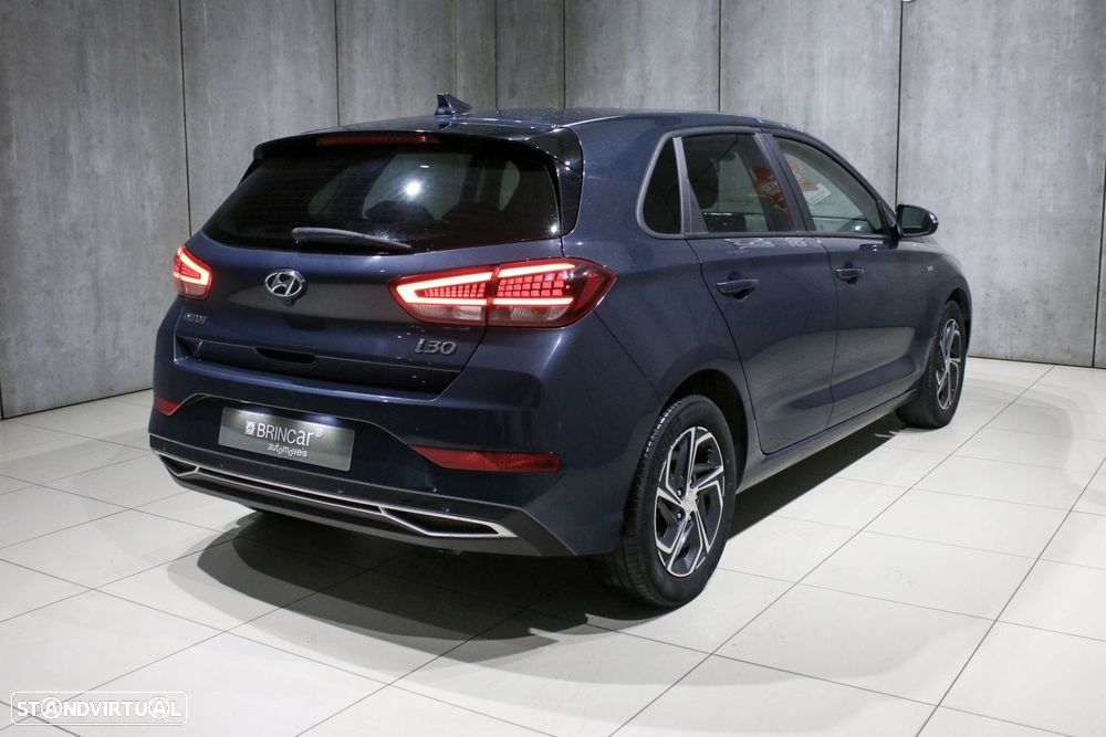 Hyundai i30 1.0 T-GDI 48V-Hybrid Connect & Go - 16