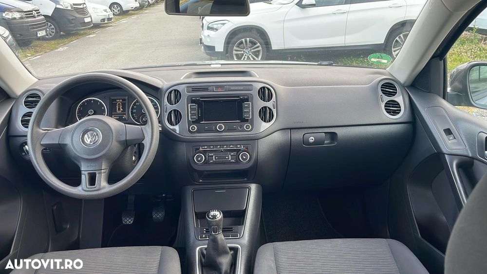 Volkswagen Tiguan - 6