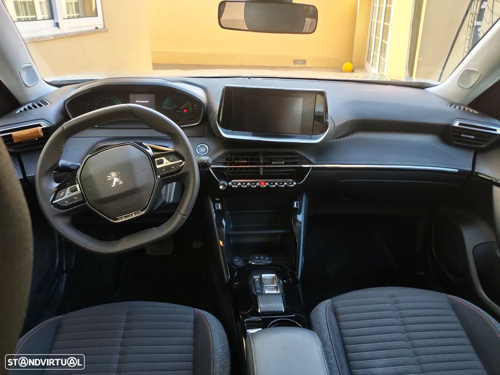 Peugeot e-2008 50 kWh Active Pack - 36