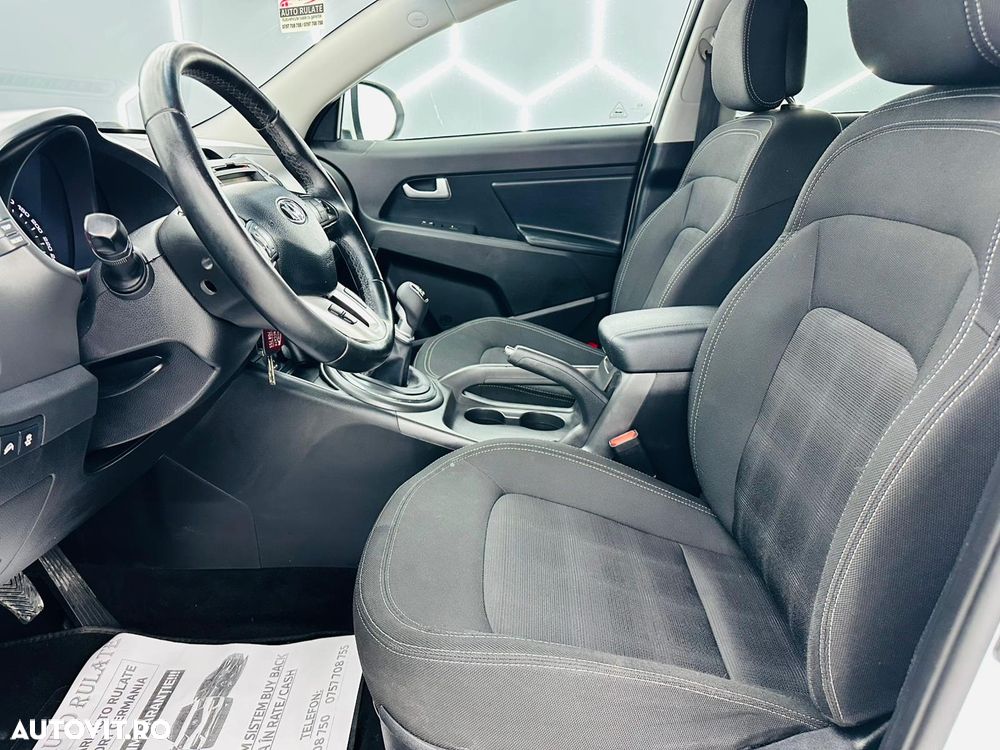 Kia Sportage 1.7 CRDI 2WD Attract - 14