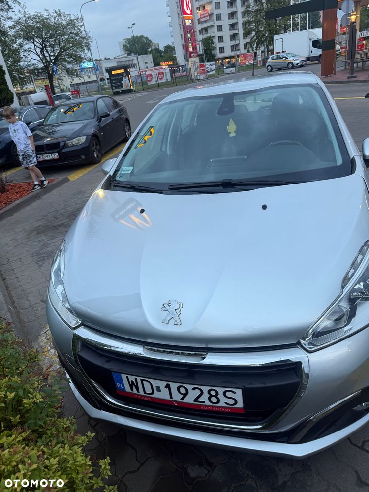 Peugeot 208 1.2 VTi Access - 4