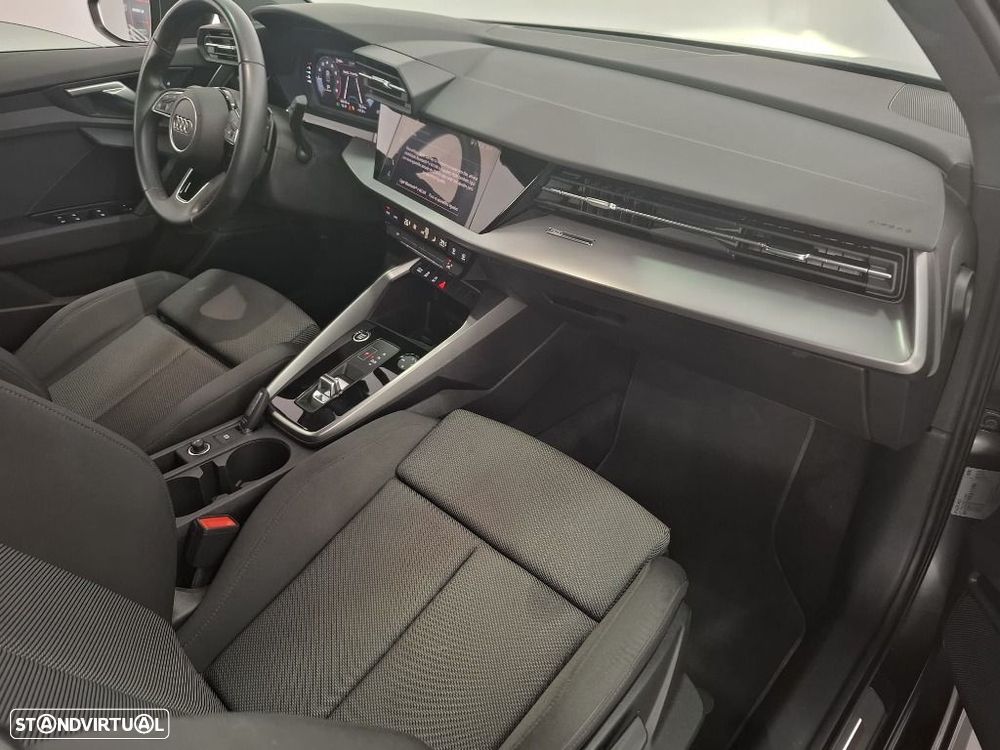 Audi A3 Limousine 30 TFSI S line S tronic - 13