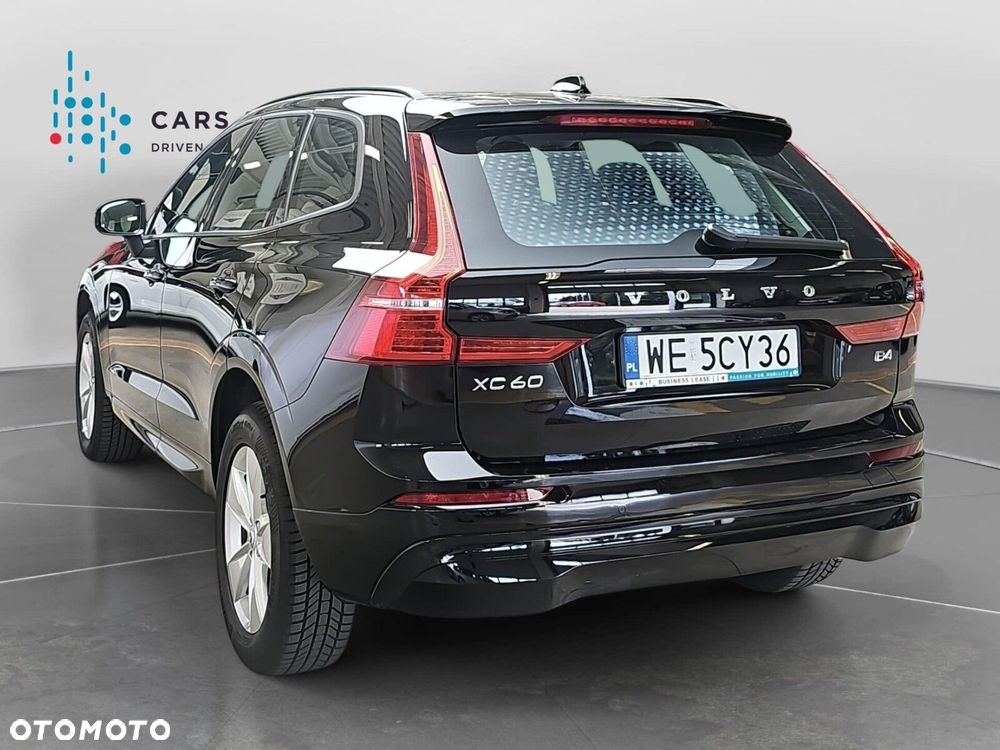 Volvo XC 60 B4 B Essential - 5