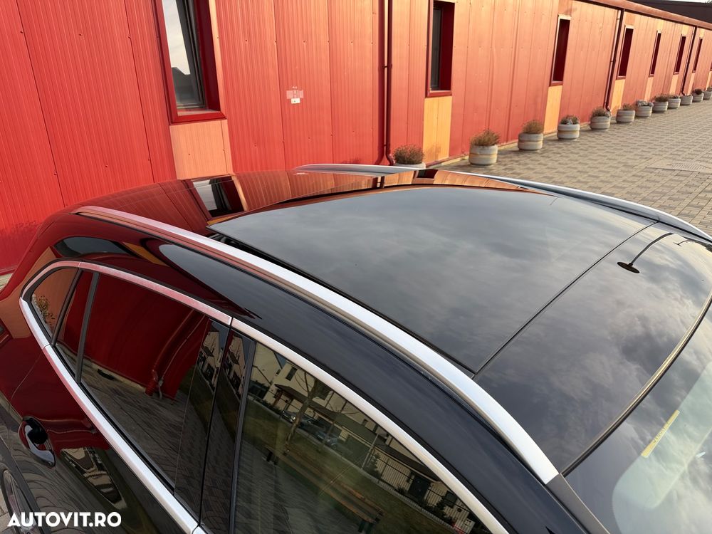 Mercedes-Benz GLA 250 4MATIC 8G-DCT AMG Line - 28