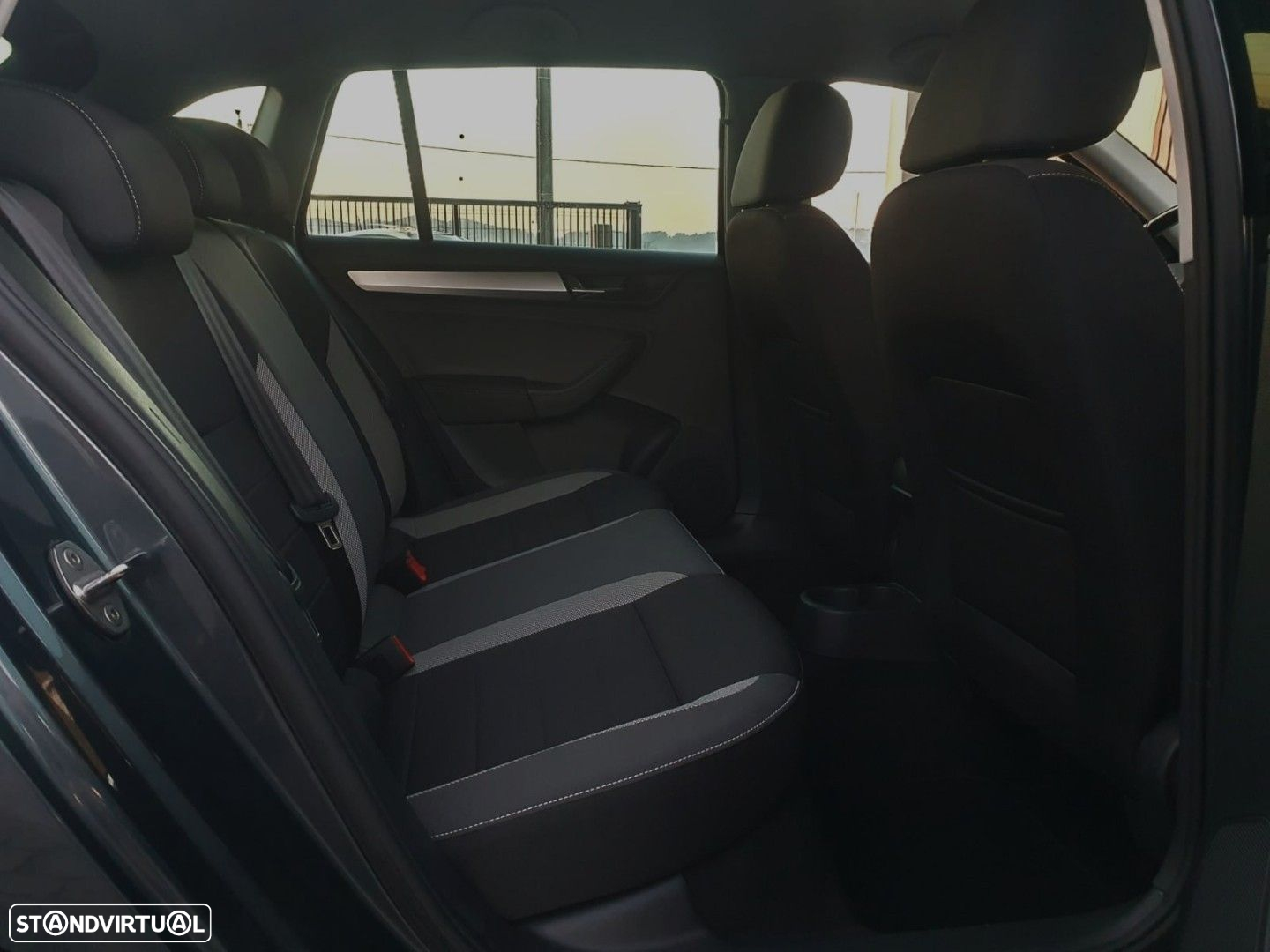 Skoda Rapid Spaceback 1.0 TSI Ambition - 13