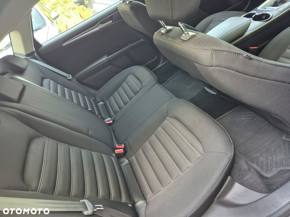 Ford Mondeo 1.5 EcoBoost Trend - 16