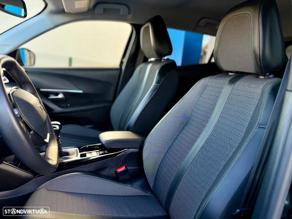 Peugeot 2008 1.2 PureTech Allure Pack - 14