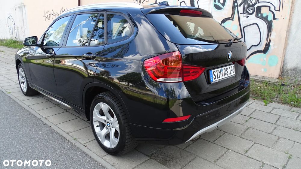 BMW X1 xDrive20d xLine - 4