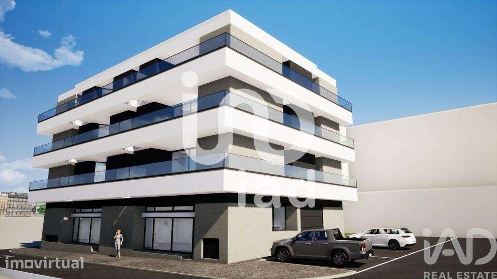 Loja / Estabelecimento Comercial em Quelfes de 101,00 m2 - Grande imagem: 3/3