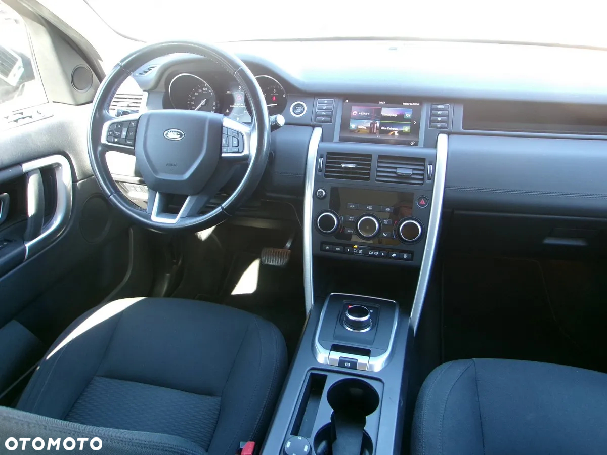 Land Rover Discovery Sport - 7