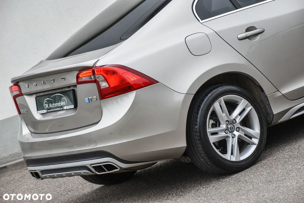 Volvo S60 2.5 T5 - 13