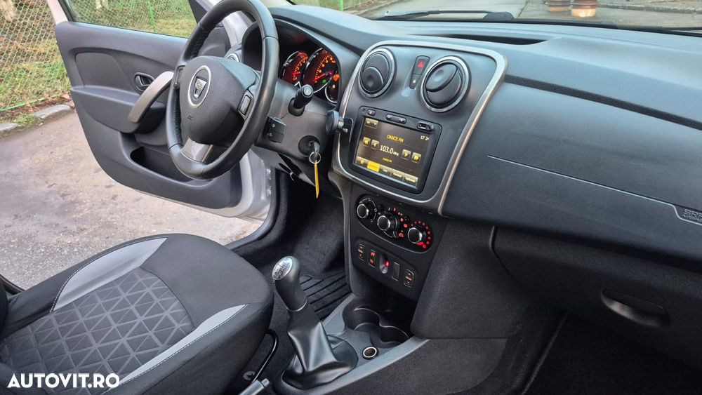 Dacia Sandero Stepway TCe 90 Prestige - 17