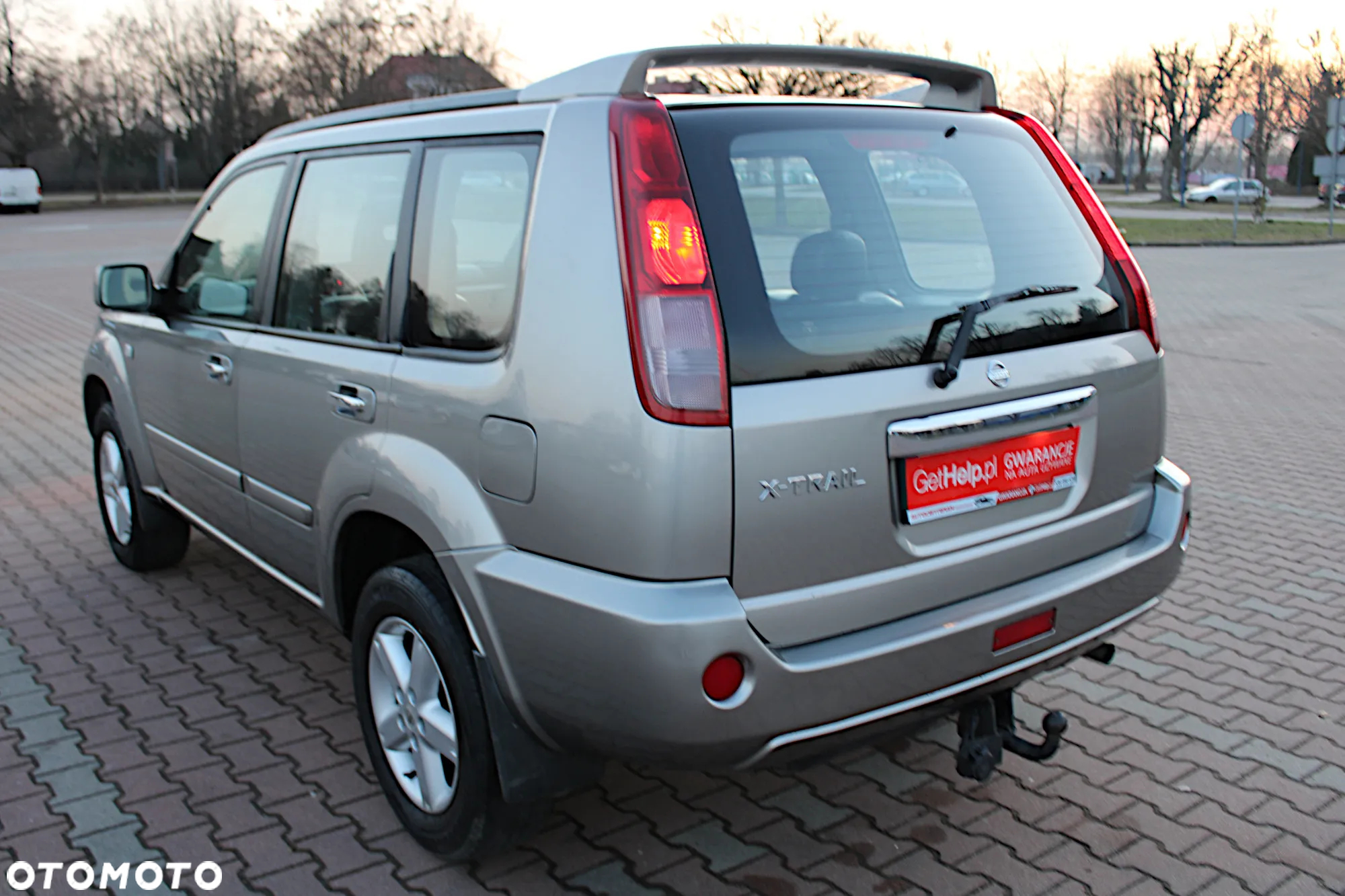 Nissan X-Trail 2.5 4x4 Elegance - 12