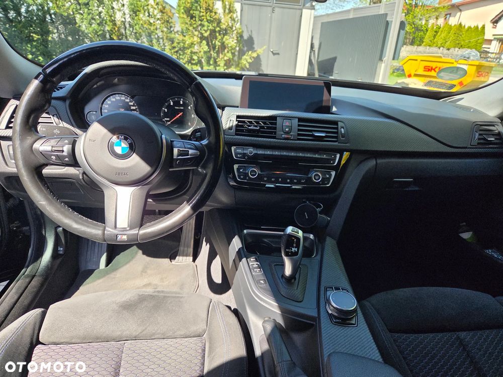 BMW Seria 3 320d xDrive - 13