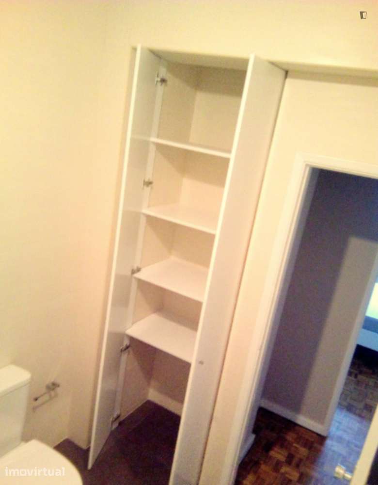 Apartamento com 3 quartos - localizado em Guimaraes - Grande imagem: 5/13